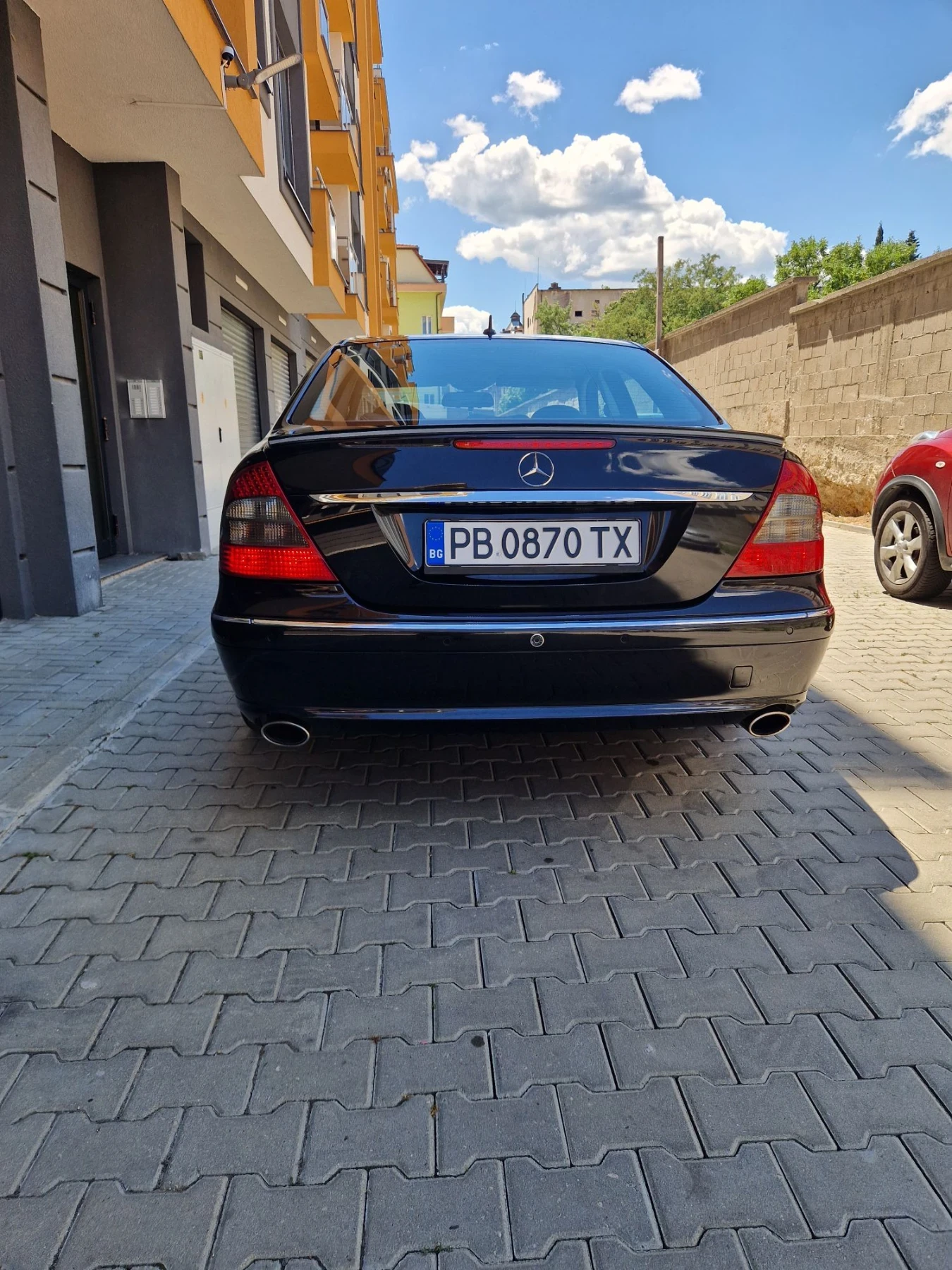 Mercedes-Benz E 320, снимка 4 - Автомобили и джипове - 56297618