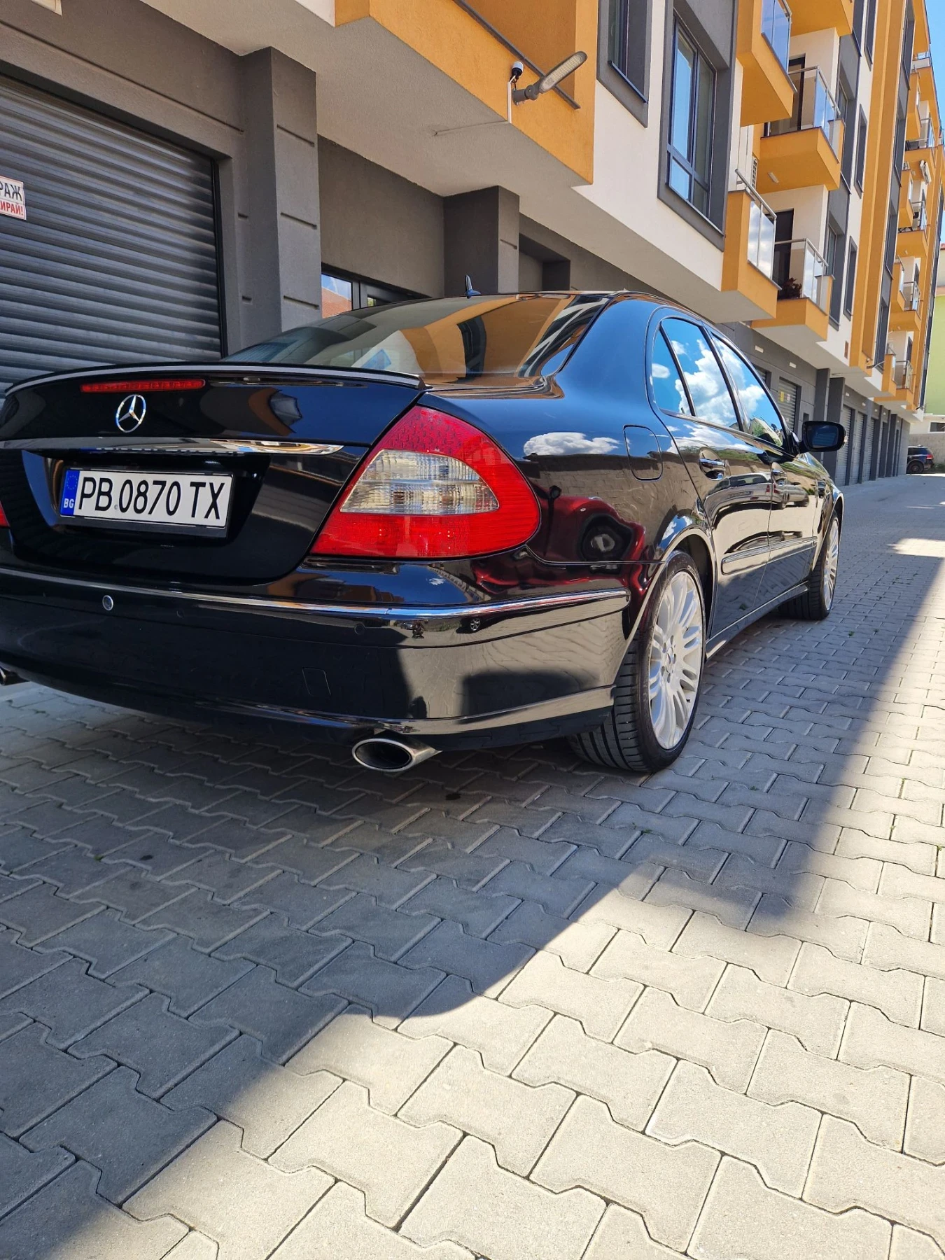 Mercedes-Benz E 320, снимка 6 - Автомобили и джипове - 56297618