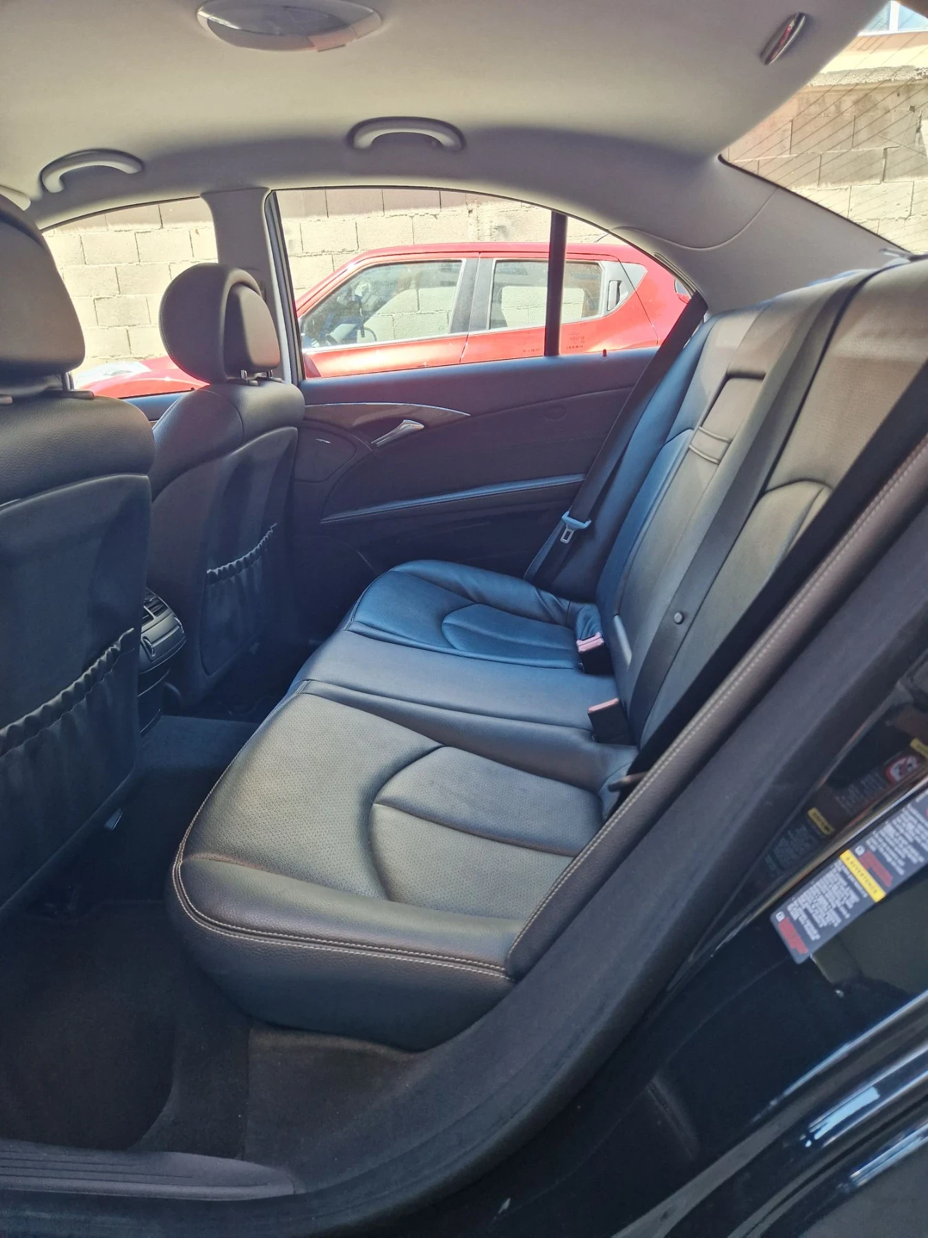 Mercedes-Benz E 320, снимка 9 - Автомобили и джипове - 56297618