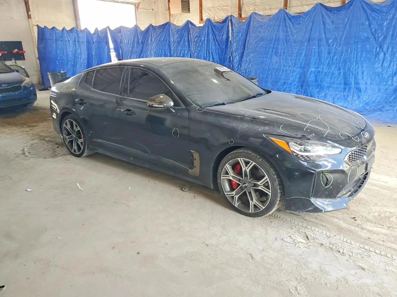 Kia Stinger, снимка 4 - Автомобили и джипове - 56710776