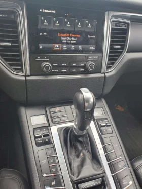 Porsche Macan * AWD 4dr * CARFAX * ОПЦИЯ ЗА ФИНАНСИРАНЕ, снимка 15