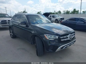  Mercedes-Benz GLC 30...