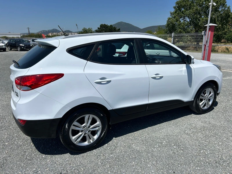 Hyundai IX35 (KATO НОВА), снимка 5 - Автомобили и джипове - 46484735