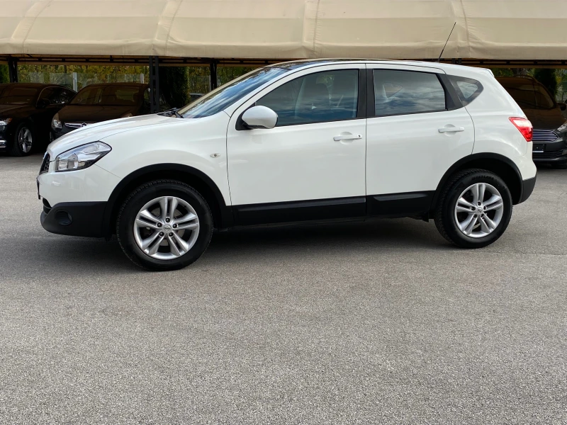 Nissan Qashqai 1.5DCI NAVI FACELIFT 100% РЕАЛНИ КИЛОМЕТРИ !!, снимка 5 - Автомобили и джипове - 47558355