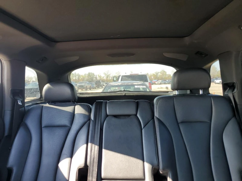 Audi Q7 Premium Plus* QUATTRO* Keyless* Пано* BOSE* , снимка 10 - Автомобили и джипове - 48560605