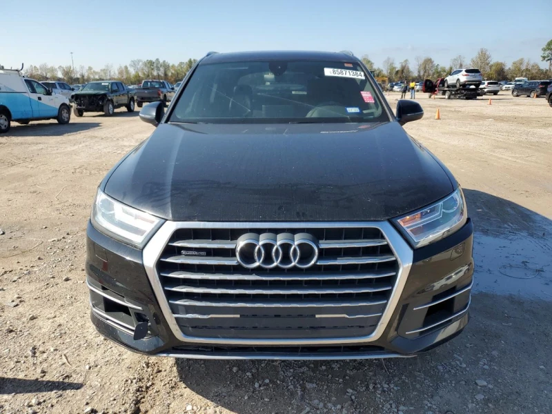 Audi Q7 Premium Plus* QUATTRO* Keyless* Пано* BOSE* , снимка 5 - Автомобили и джипове - 48560605