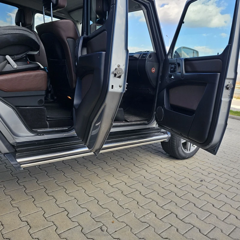 Mercedes-Benz G 350, снимка 9 - Автомобили и джипове - 52945720