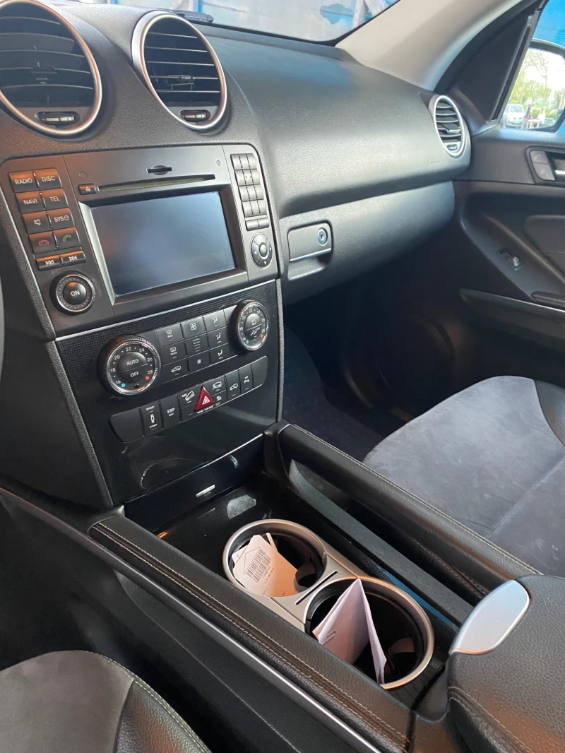 Mercedes-Benz ML 320 FACELIFT* ALKANTARA* SPORT, снимка 6 - Автомобили и джипове - 53258942