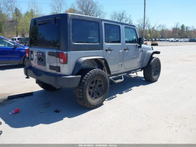 Jeep Wrangler Unlimited Rubicon* Клип на мотор* Автоматик* 4X4*  - изображение 8