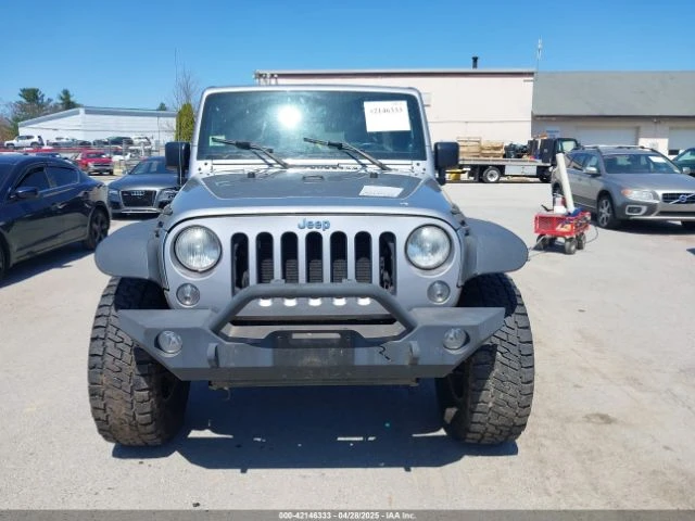 Jeep Wrangler Unlimited Rubicon* Клип на мотор* Автоматик* 4X4*  - изображение 2
