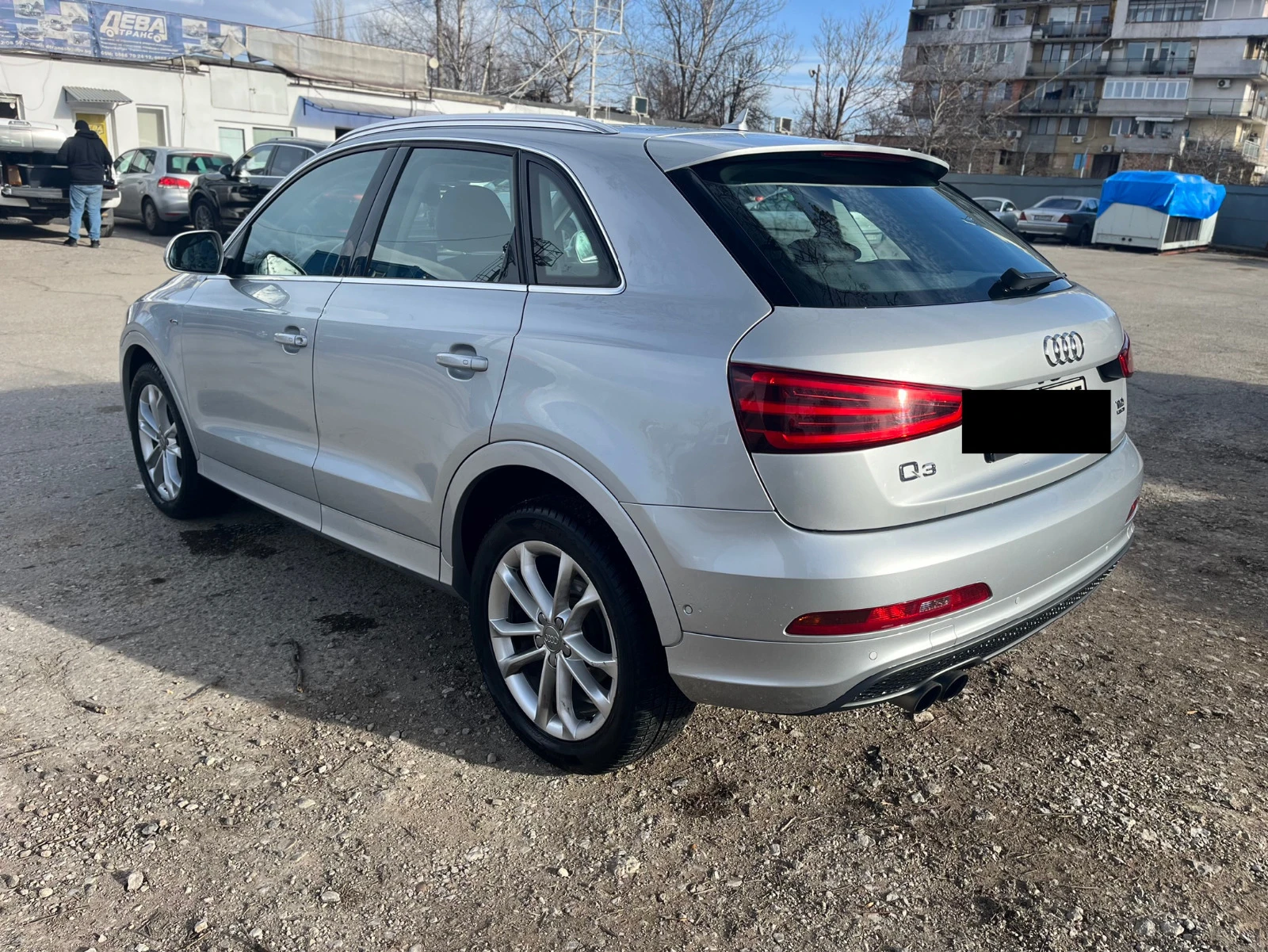 Audi Q3 S-Line 2.0TDI 118000км - изображение 3