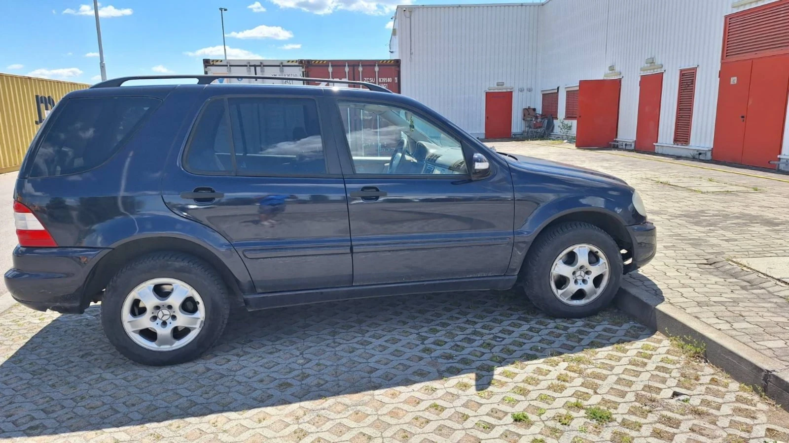 Mercedes-Benz ML 270  - изображение 4