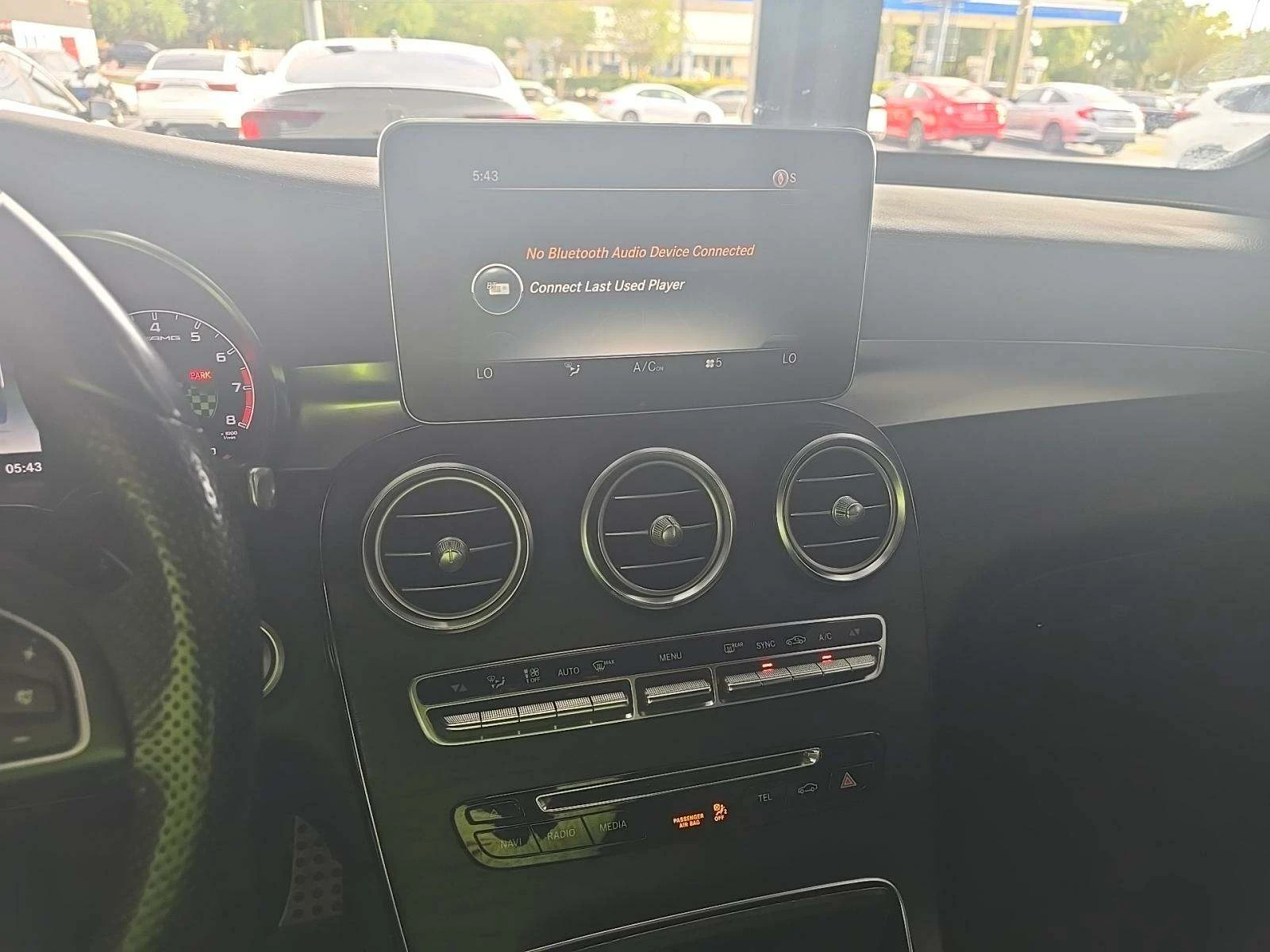 Mercedes-Benz GLC 43 AMG BURMASTER* PANO* KEYLESS GO* AMG* AMBIENT* КАМЕРА* - изображение 6