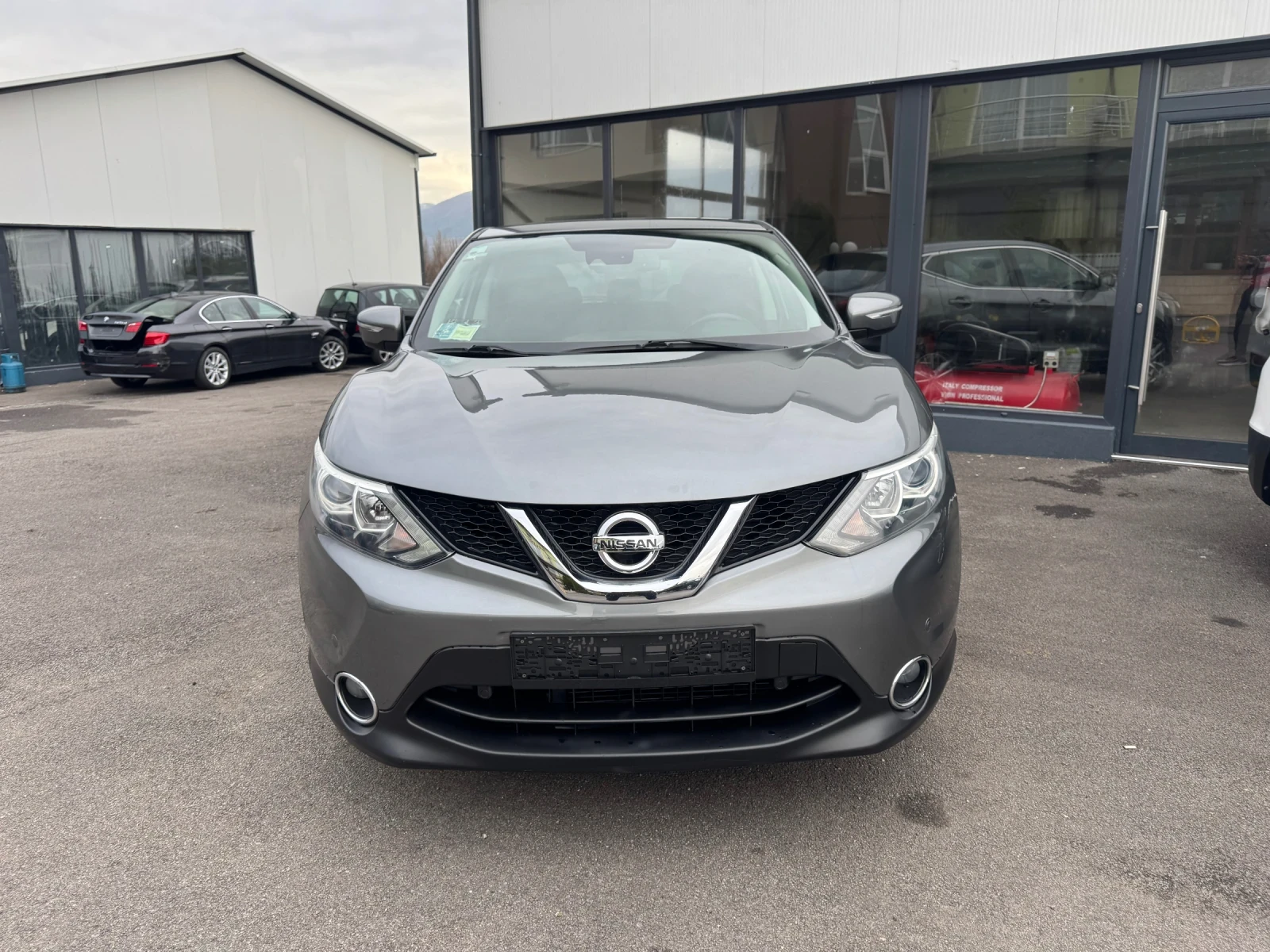 Nissan Qashqai 1.5dci 170000km - изображение 2