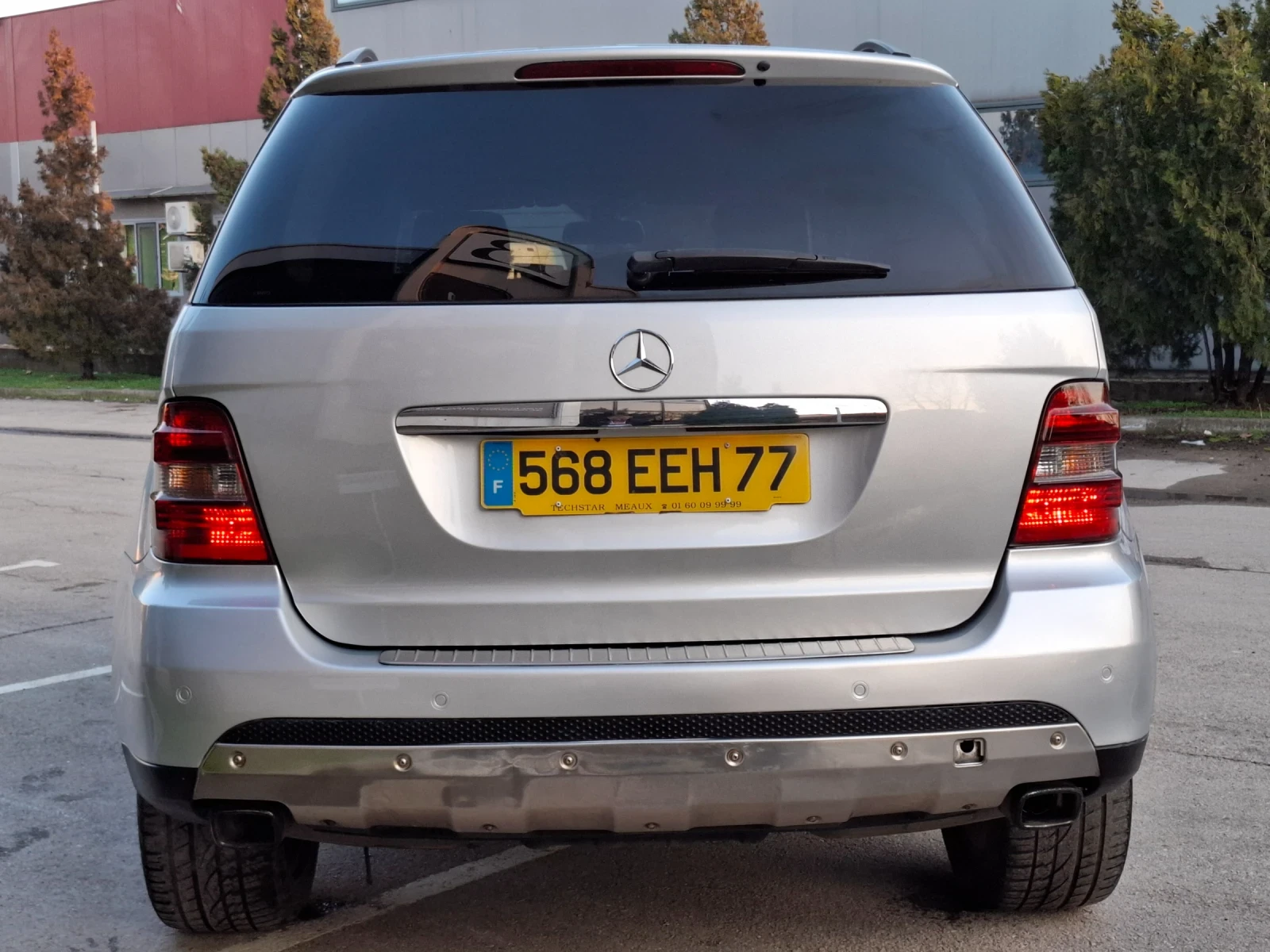 Mercedes-Benz ML 280 3.0CDI 190hp * КЛИМАТРОНИК * НАВИ * ЛИЗИНГ *  - изображение 4