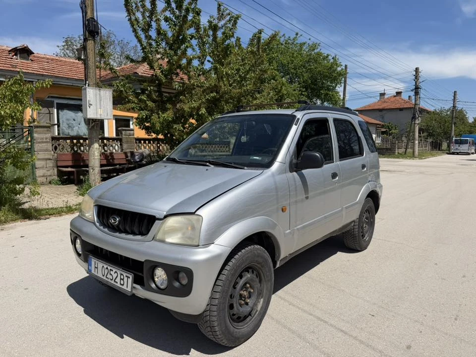 Daihatsu Terios 1.3 4x4 LPG Klima, снимка 7 - Автомобили и джипове - 54206526