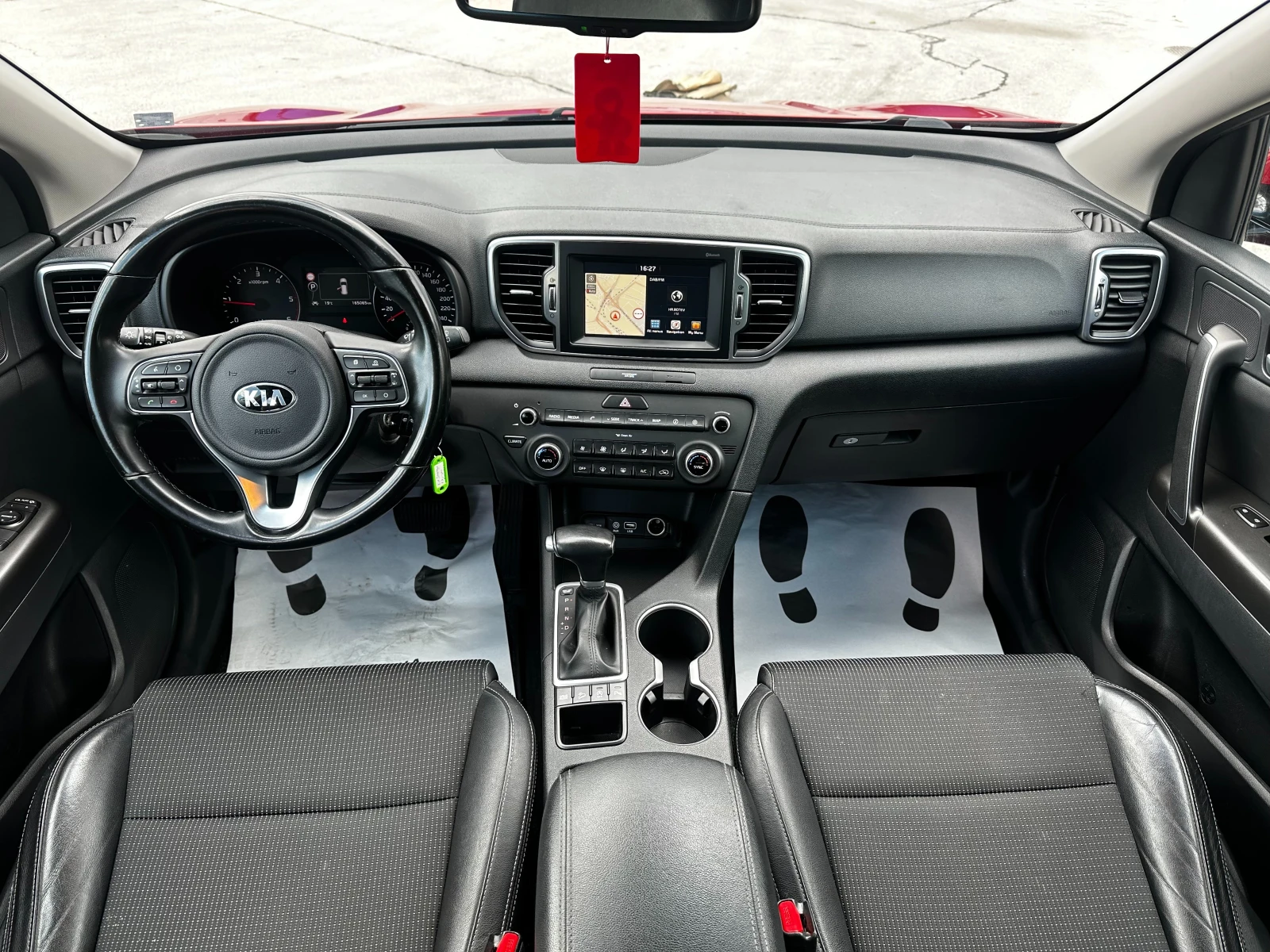 Kia Sportage 1.7d 140 к.с. , снимка 11 - Автомобили и джипове - 54709227