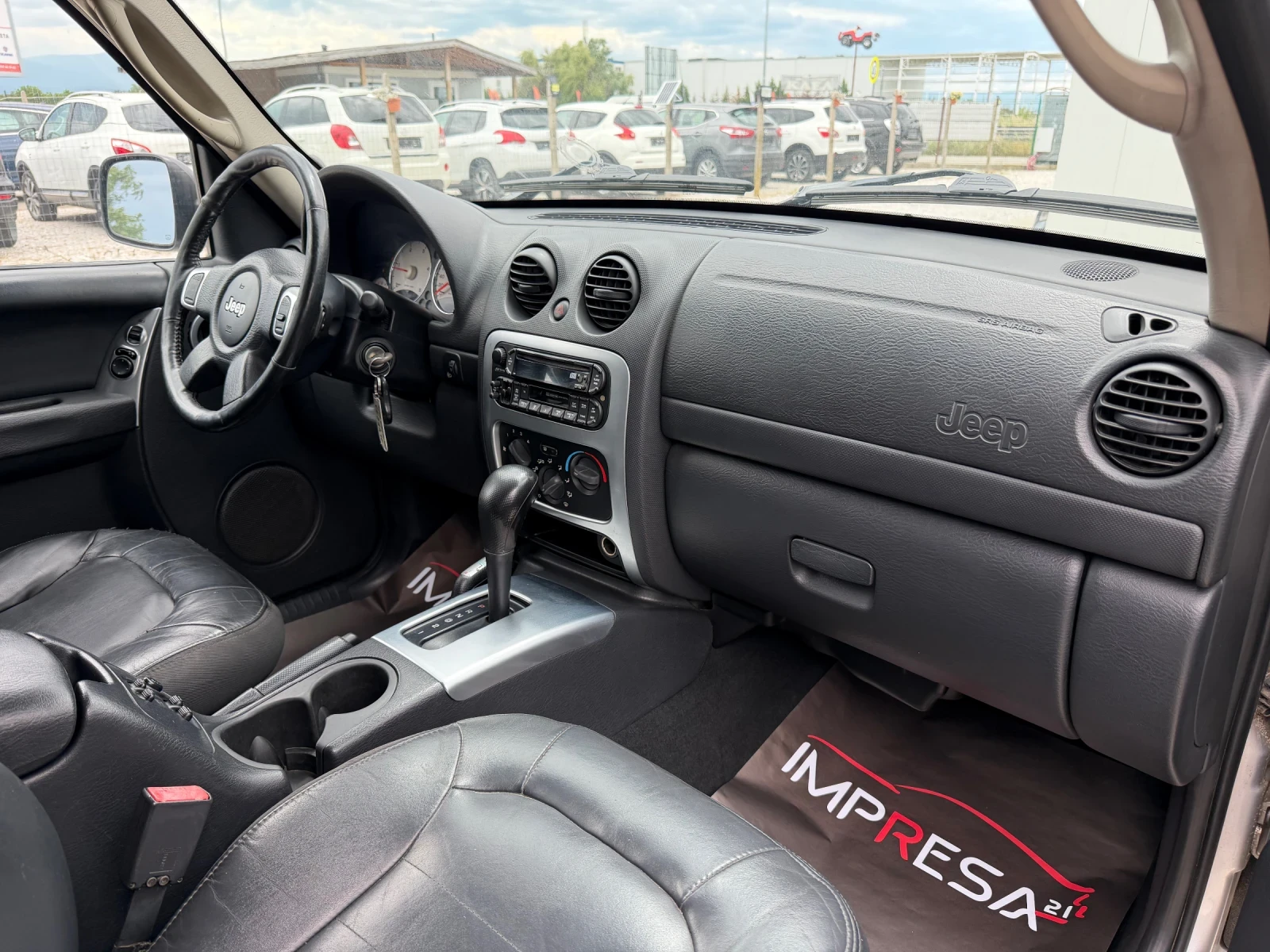 Jeep Cherokee 2.8d 150kc.LIMITED EDITION , снимка 9 - Автомобили и джипове - 54728899