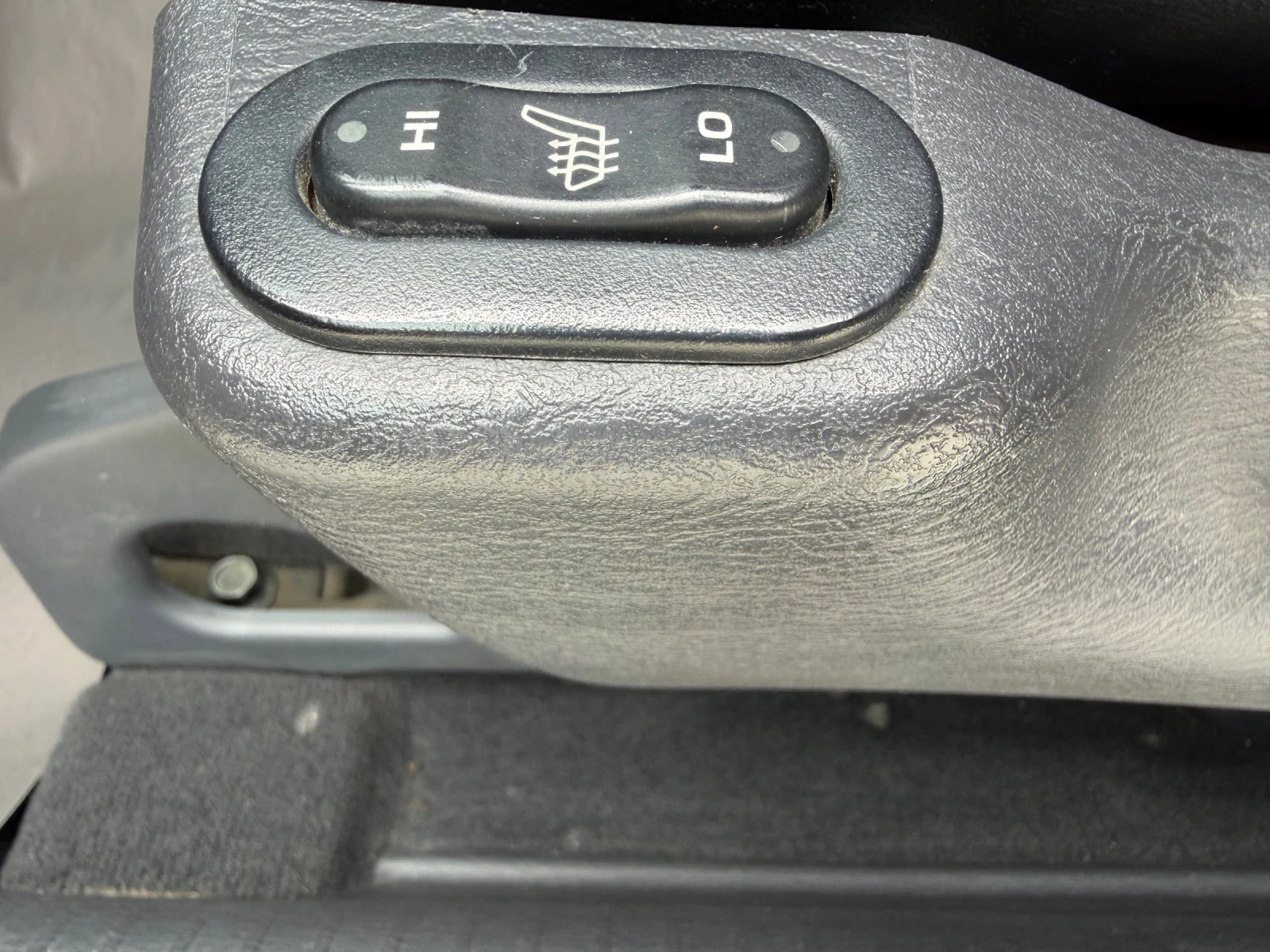 Jeep Cherokee 2.8d 150kc.LIMITED EDITION , снимка 14 - Автомобили и джипове - 54728899