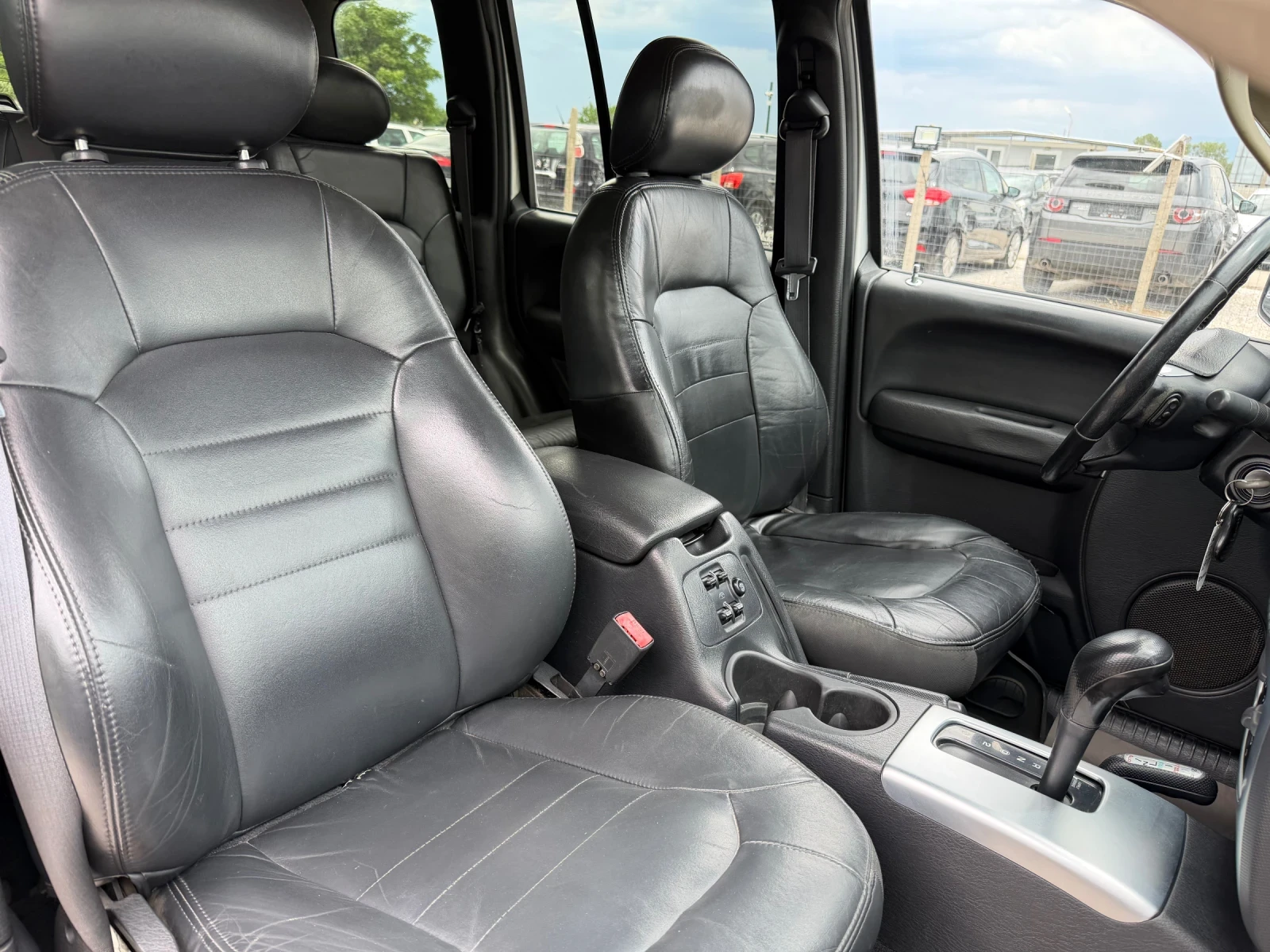 Jeep Cherokee 2.8d 150kc.LIMITED EDITION , снимка 12 - Автомобили и джипове - 54728899
