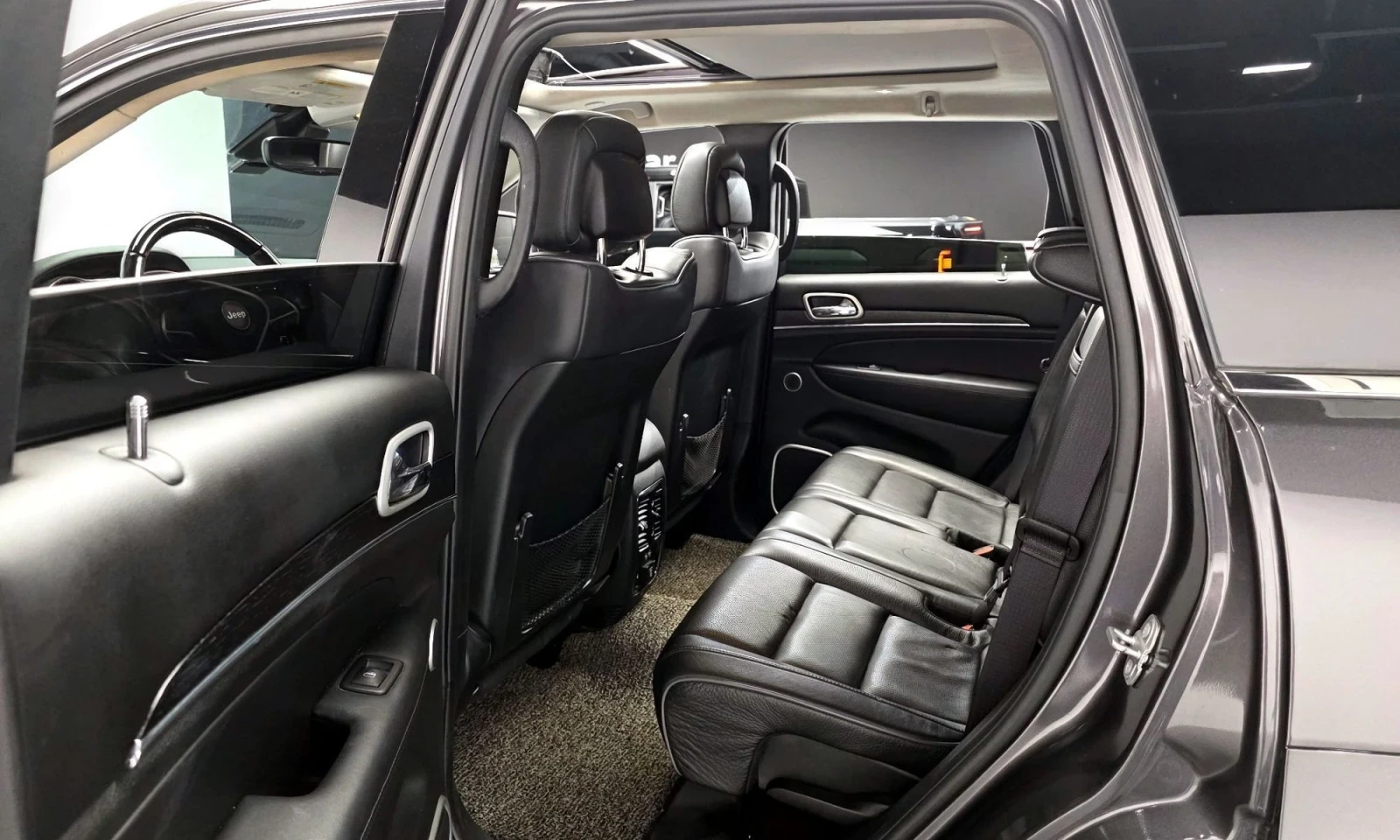 Jeep Grand cherokee Summit* FULL* 3.6, снимка 15 - Автомобили и джипове - 54754947
