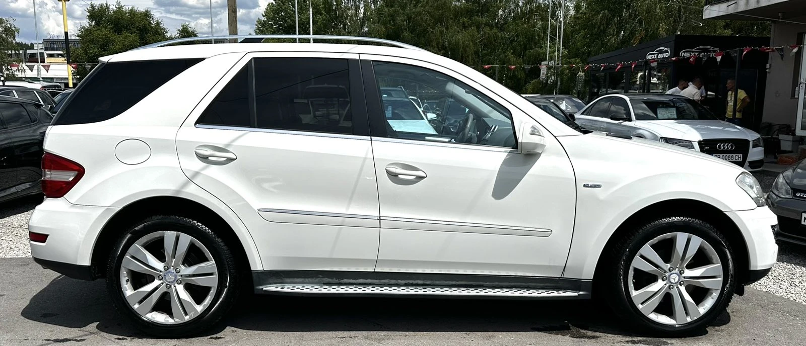 Mercedes-Benz ML 300 3.0CDI 190HP CARPLAY 4MATIC , снимка 4 - Автомобили и джипове - 55207658