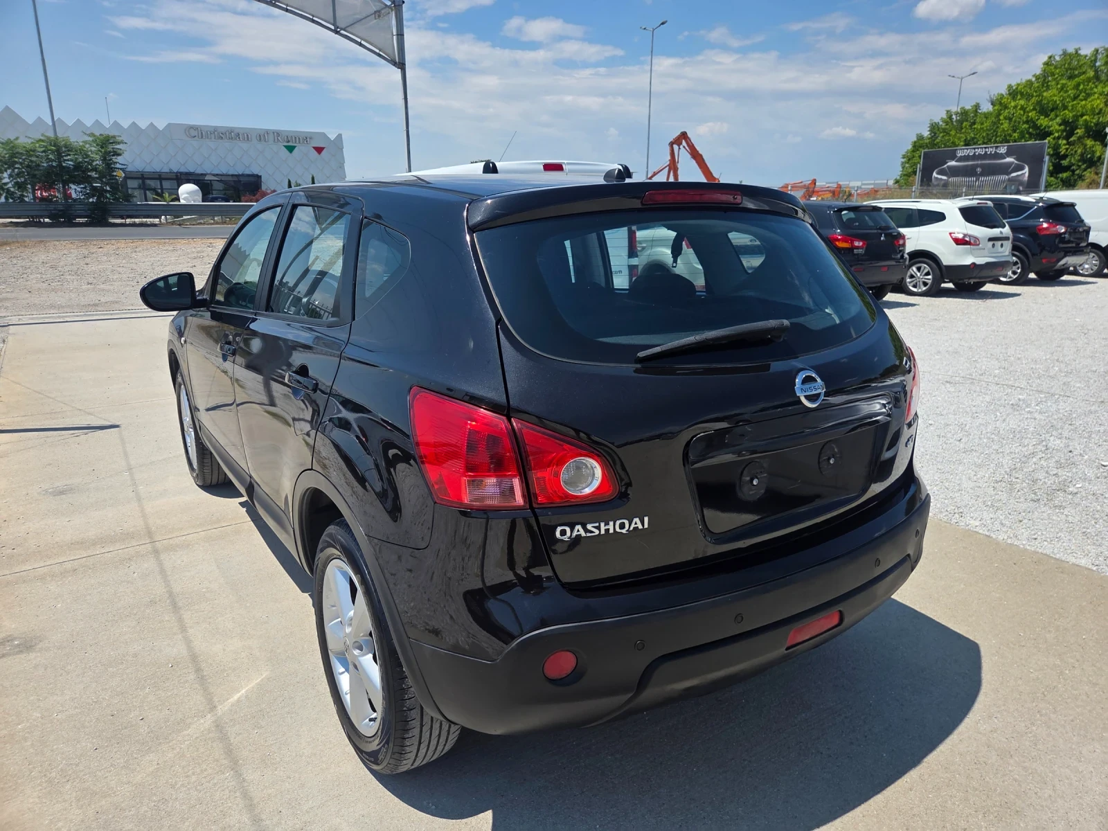Nissan Qashqai, снимка 4 - Автомобили и джипове - 55313767