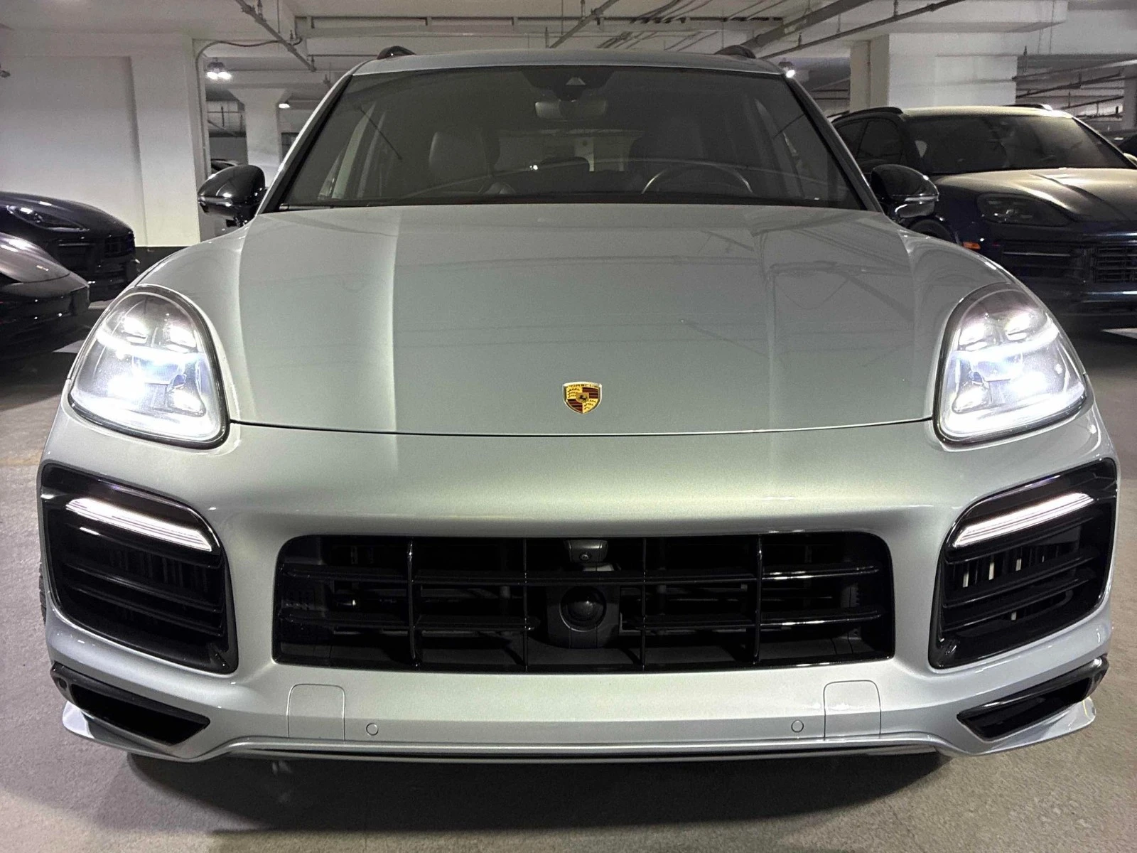 Porsche Cayenne GTS ЦЕНА ДО БЪЛГАРИЯ РЕГИСТРАЦИЯ & АВТОКРЕДИТ, снимка 2 - Автомобили и джипове - 55605461