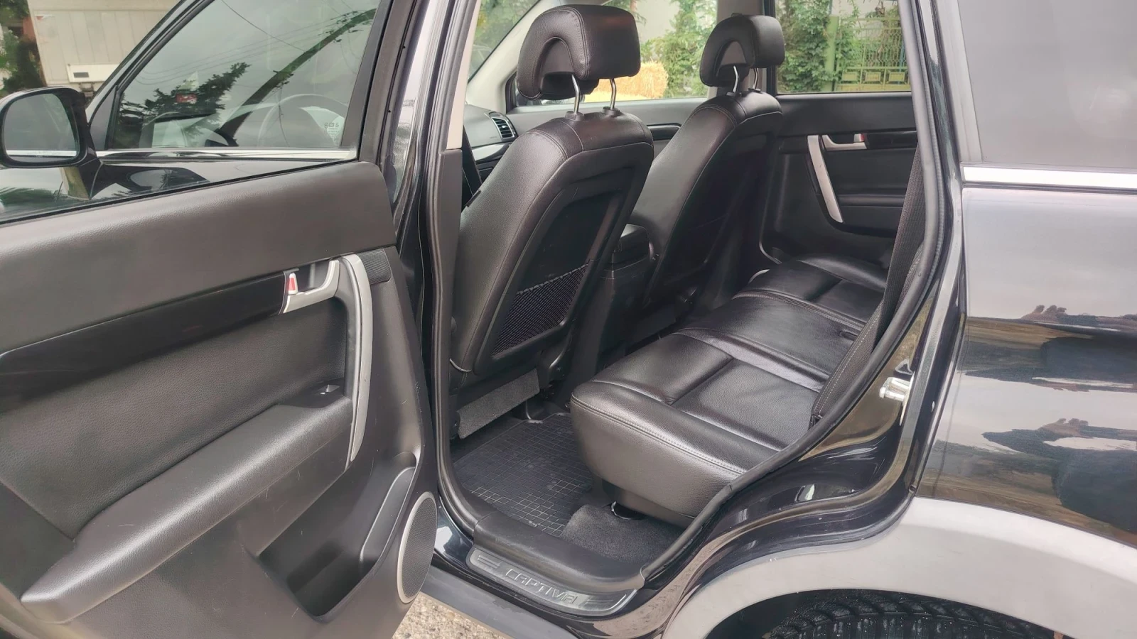 Chevrolet Captiva, снимка 11 - Автомобили и джипове - 56178870
