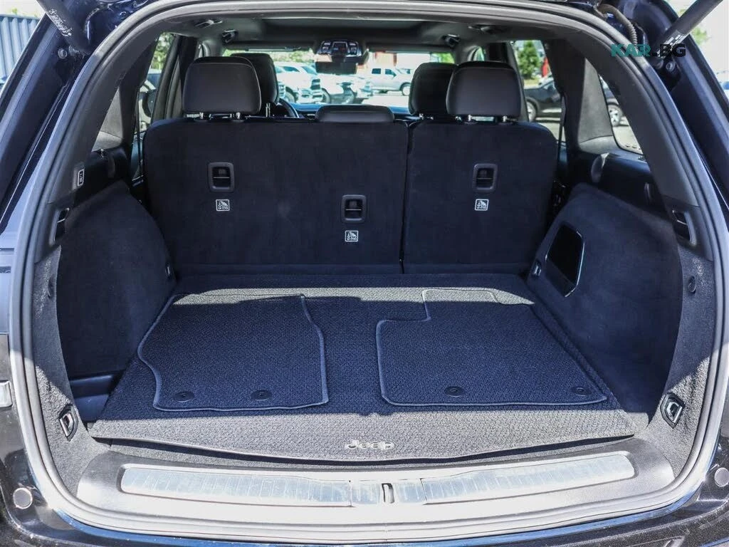 Jeep Grand cherokee Summit Reserve * АвтоКредит * (ЦЕНА ДО БГ), снимка 17 - Автомобили и джипове - 56227477