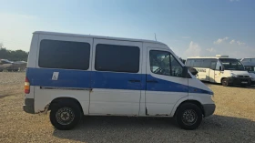 Mercedes-Benz Sprinter 208 Специализиран автомобил за хора с увреждания , снимка 4