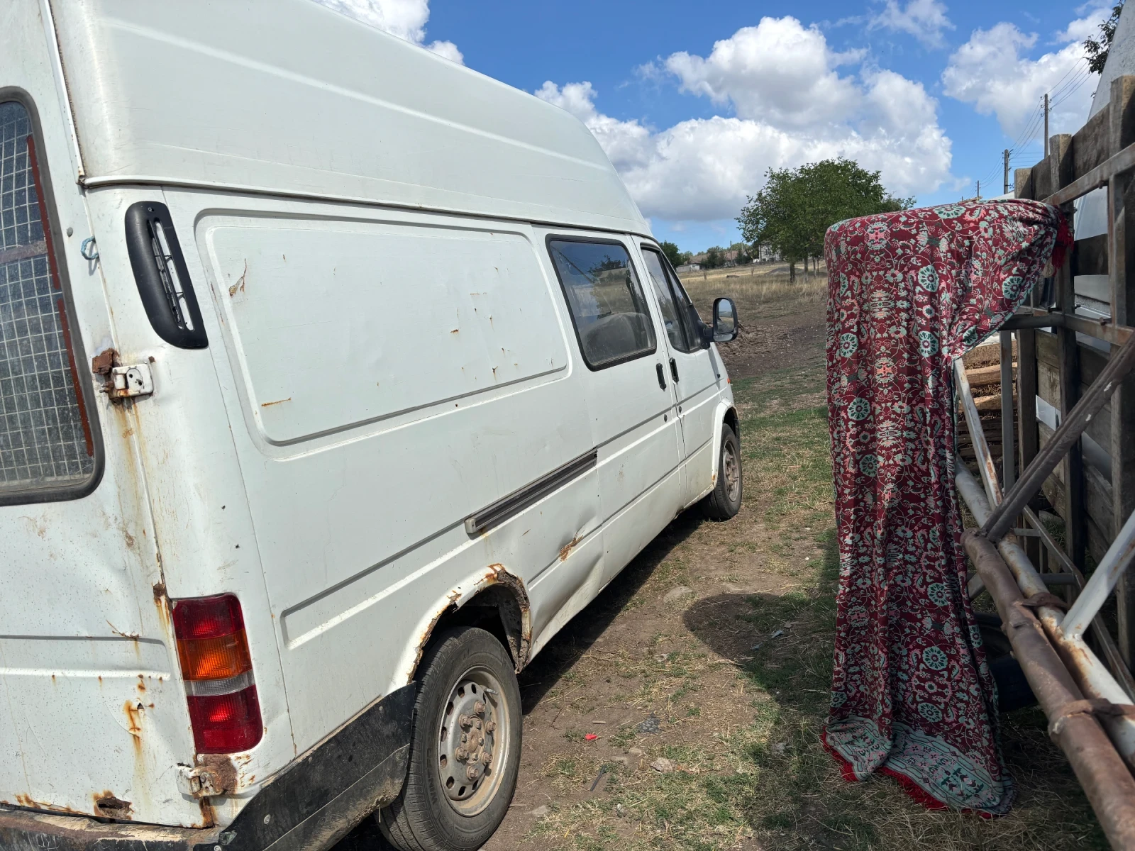 Ford Transit 2.5 - изображение 3