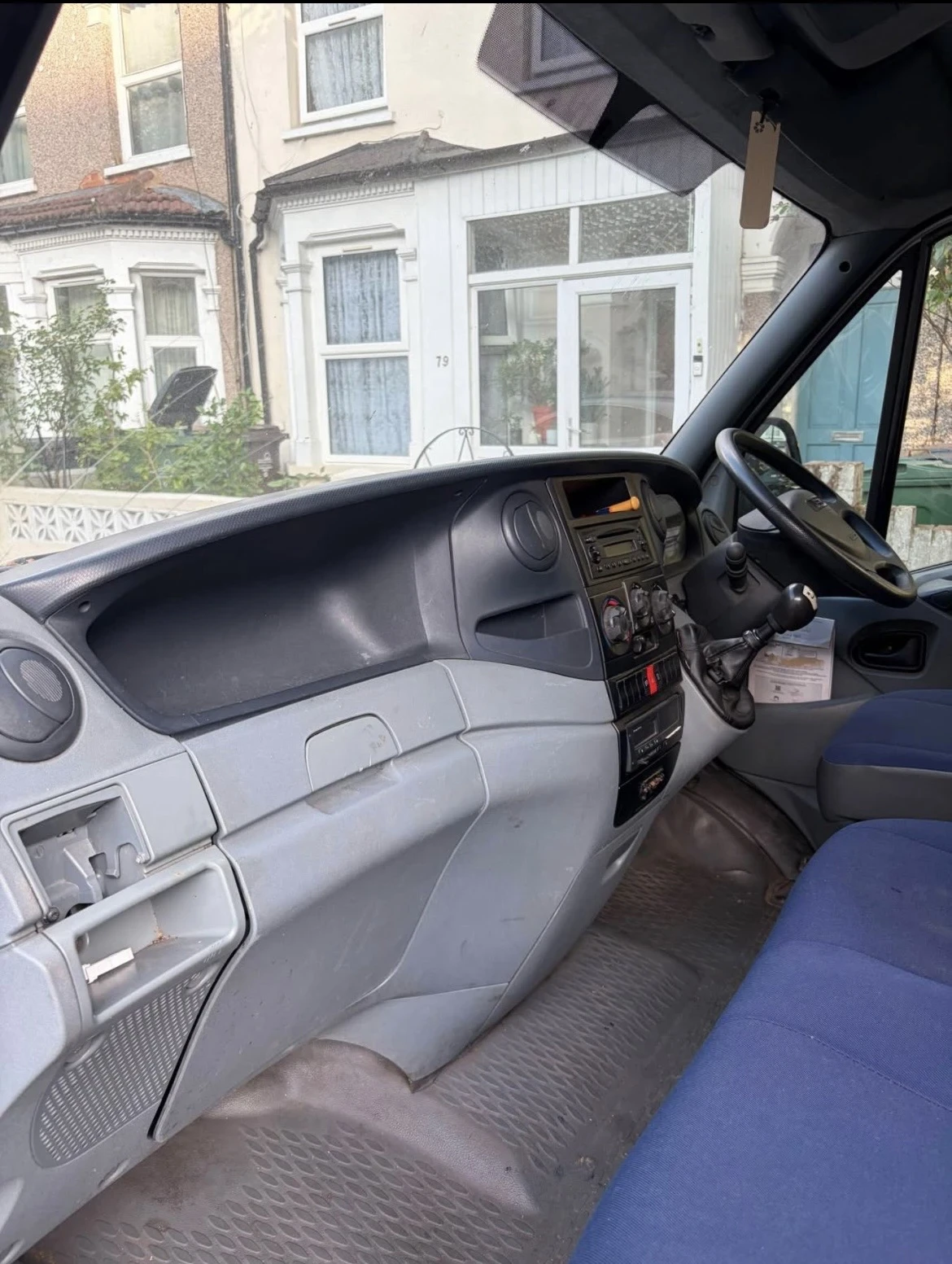 Iveco 35s18 Евро 3, снимка 3 - Бусове и автобуси - 56194392