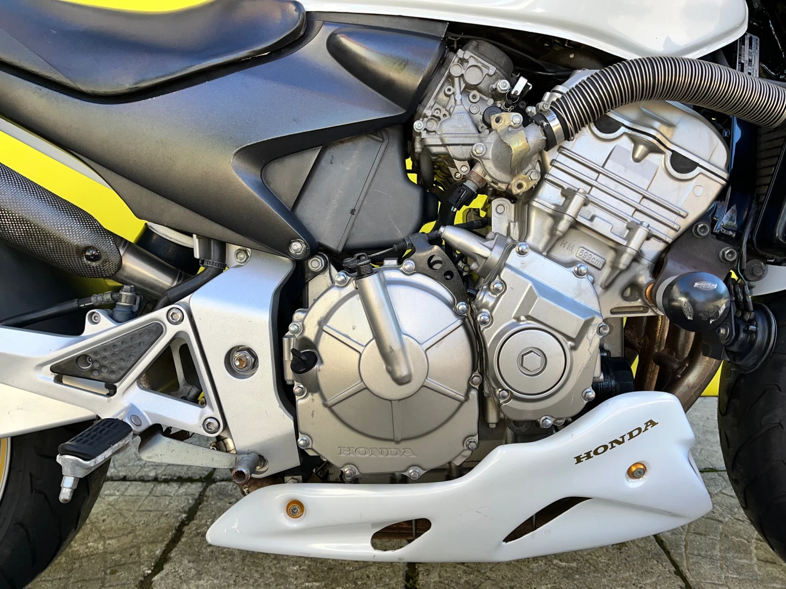 Honda Hornet 600 AKRAPOVIC | Mobile.bg   14
