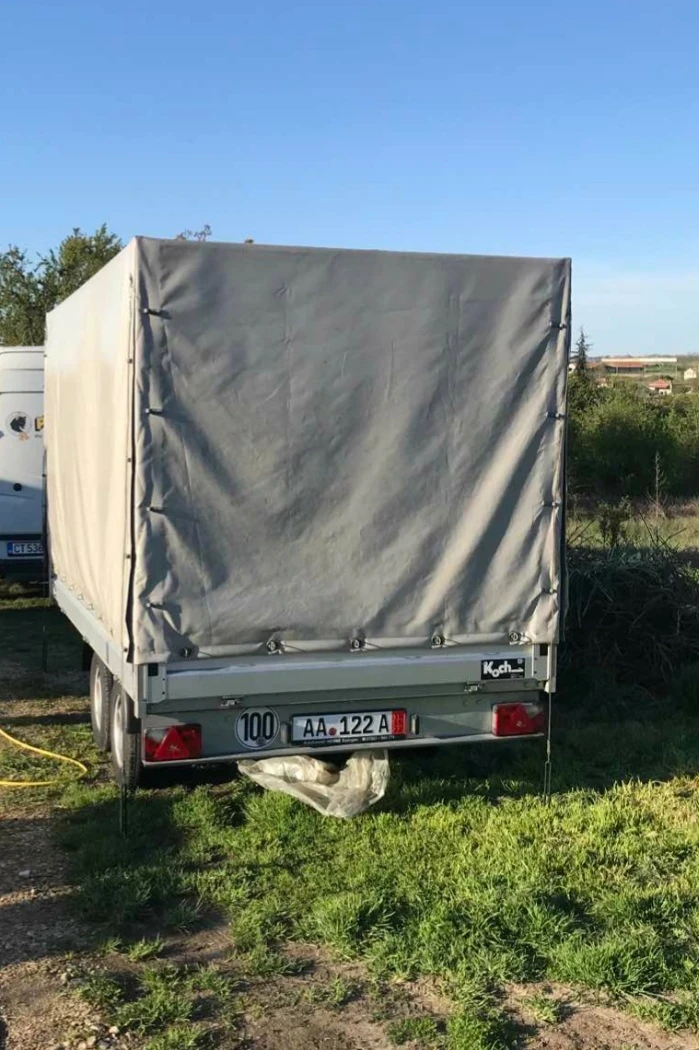 За автомобил TrendEx Blyss, снимка 3 - Ремаркета - 53035391