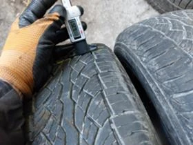 Гуми Летни 215/65R16, снимка 4