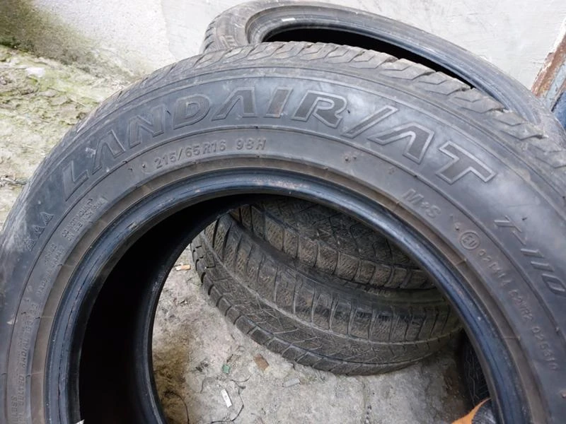 Гуми Летни 215/65R16, снимка 6 - Гуми и джанти - 35789314