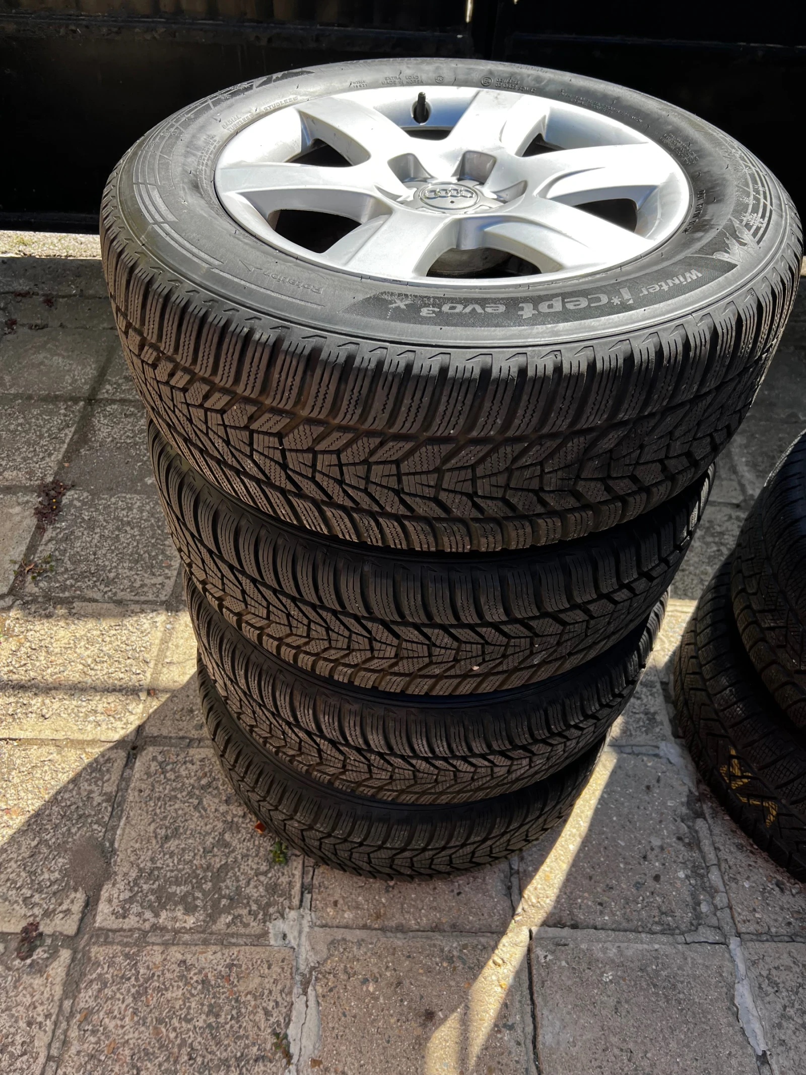 Гуми с джанти Hankook 235/60R17