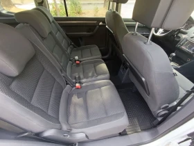 VW Touran 2015г, LED, Ксенон, камера за задно, навигация , снимка 14