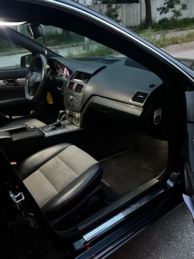 Mercedes-Benz C 200, снимка 6