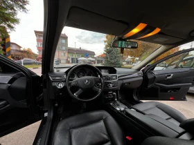 Mercedes-Benz E 220 Avangard, снимка 4