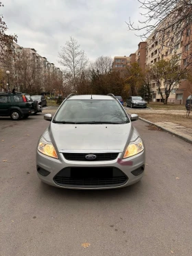 Ford Focus 1.6i Парктроник/Климатик/100к.с., снимка 2