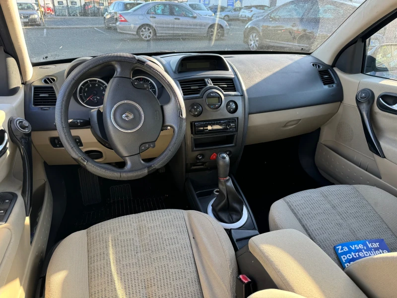 Renault Megane 1.6, снимка 4 - Автомобили и джипове - 47527589