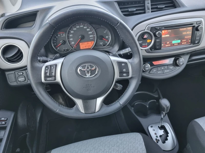 Toyota Yaris 1.33i АВТОМАТ ШВЕЙЦАРИЯ, снимка 10 - Автомобили и джипове - 49441390