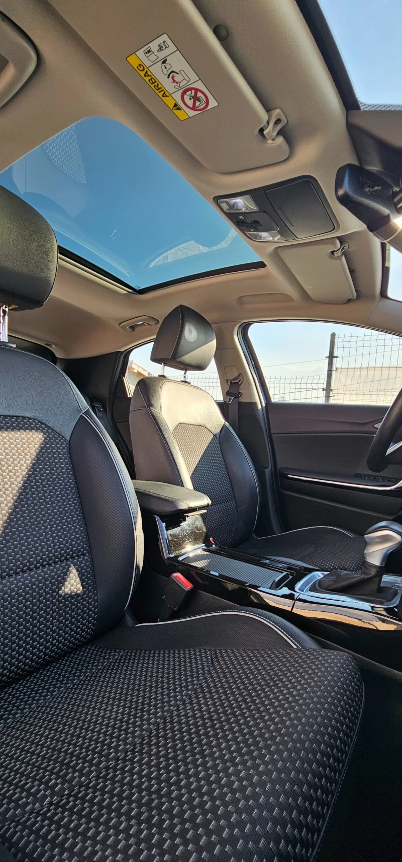 Kia XCeed Plug in Hybrid  PHEV, снимка 12 - Автомобили и джипове - 52517812