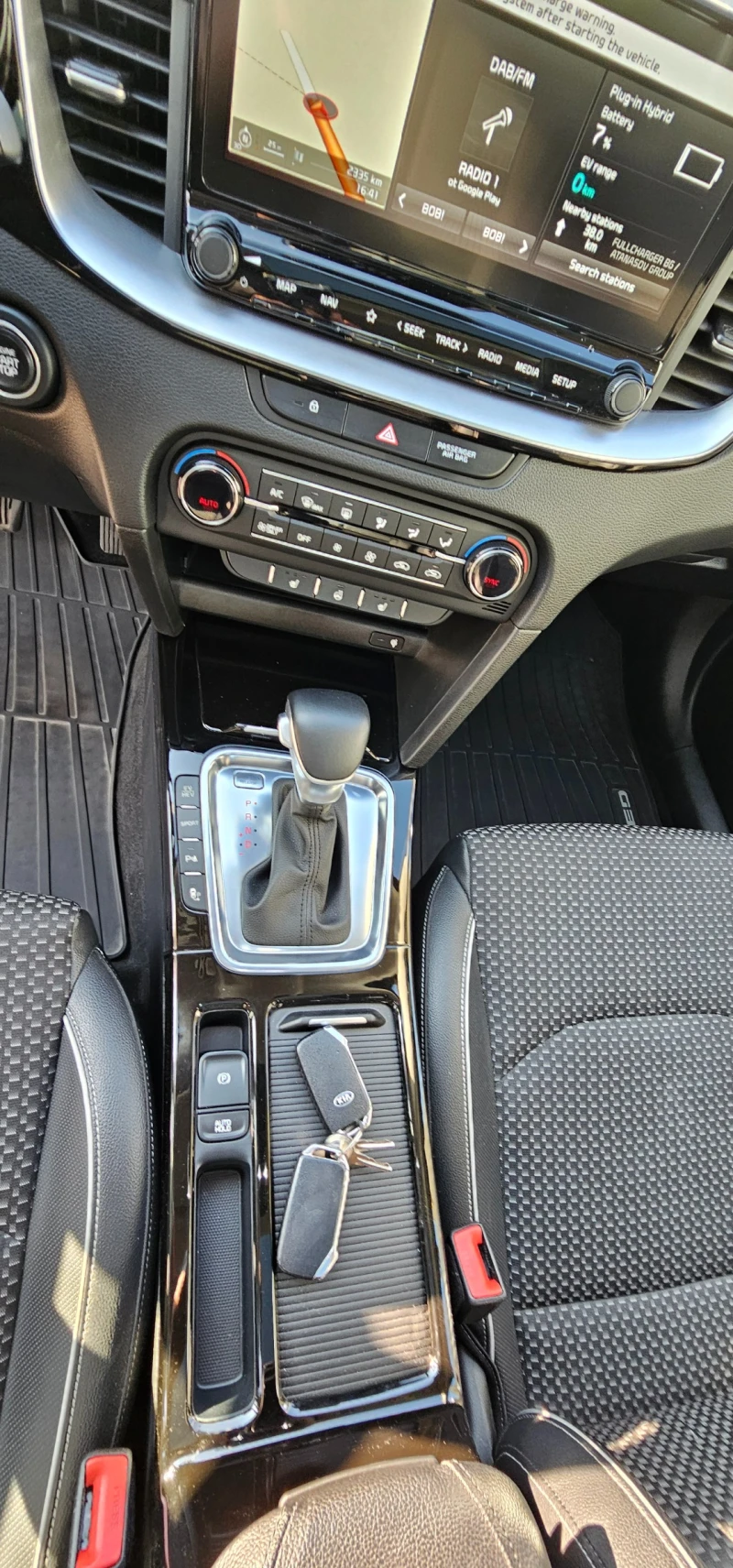 Kia XCeed Plug in Hybrid  PHEV, снимка 15 - Автомобили и джипове - 52517812