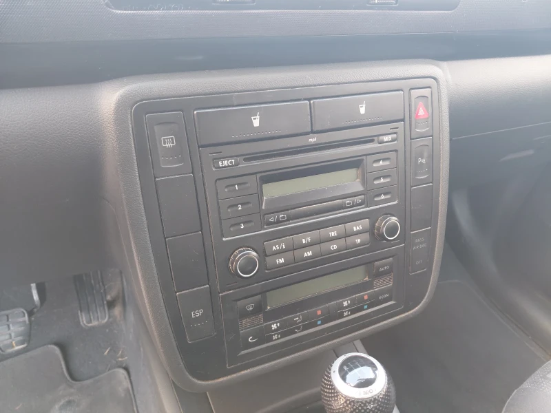 VW Sharan 1.9 TDI 4x4 116 к с, снимка 8 - Автомобили и джипове - 52592967