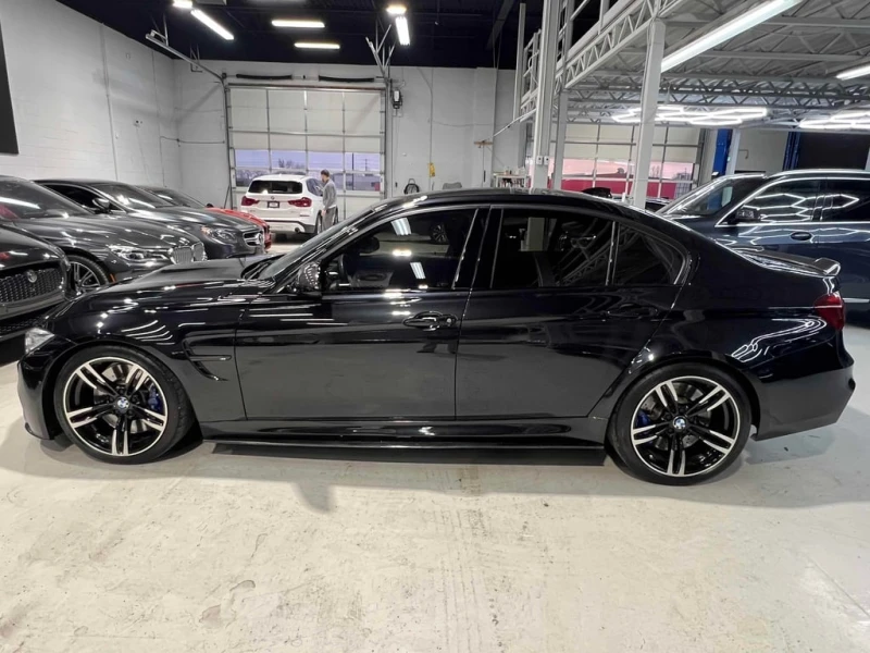 BMW M3 * 4dr Sdn * CARFAX * ЦЕНА ДО БГ, снимка 2 - Автомобили и джипове - 52834563