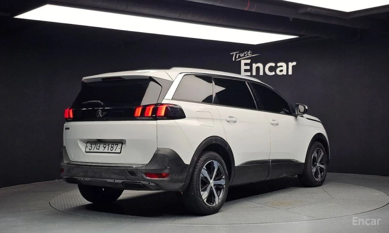 Peugeot 5008, снимка 2 - Автомобили и джипове - 53236103