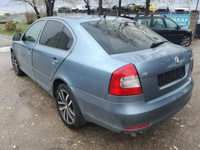 Skoda Octavia 1.9 TDI BXE, снимка 4 - Автомобили и джипове - 36417636